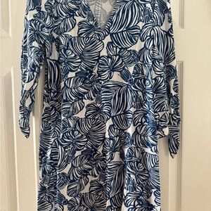 Lilly Pulitzer Navy and White Tropical Dress